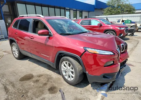 2015 Jeep Cherokee Latitude z USA, uszkodzony, nr VIN 1C4PJLCB3FW505854